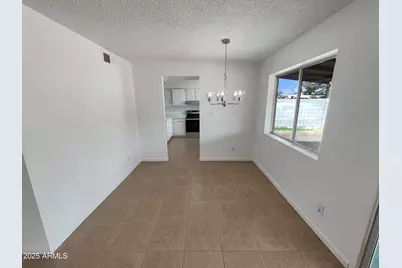 8920 W Monterey Way, Phoenix, AZ 85037 - Photo 11