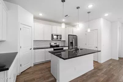 15112 W Hadley Street, Goodyear, AZ 85338 - Photo 9