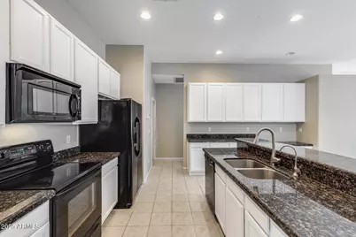 13825 W San Miguel Avenue, Litchfield Park, AZ 85340 - Photo 7