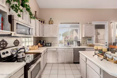 16052 S 24th Place, Phoenix, AZ 85048 - Photo 13