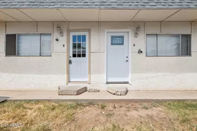 2525 E Willetta, Phoenix, AZ 85008 - Photo 1