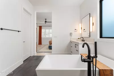 4007 N 34th Street, Phoenix, AZ 85018 - Photo 23