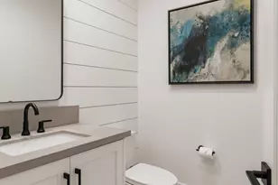 4007 N 34th St, Phoenix, AZ 85018 - Photo 25