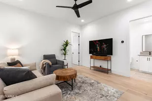 4007 N 34th St, Phoenix, AZ 85018 - Photo 33