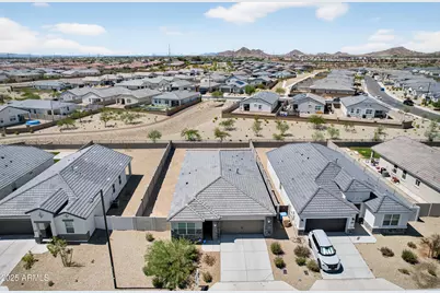 1832 S 239th Drive, Buckeye, AZ 85326 - Photo 11