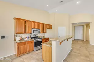 2010 E Indigo Dr, Chandler, AZ 85286 - Photo 9