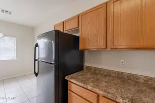 2210 N 27th Pl, Phoenix, AZ 85008 - Photo 19