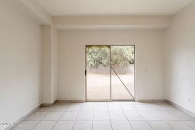 2210 N 27th Place, Phoenix, AZ 85008 - Photo 23