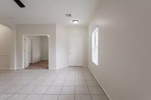 2210 N 27th Pl, Phoenix, AZ 85008 - Photo 7