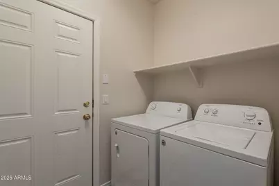 2210 N 27th Place, Phoenix, AZ 85008 - Photo 43