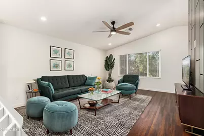 4038 E Holmes Avenue, Mesa, AZ 85206 - Photo 1