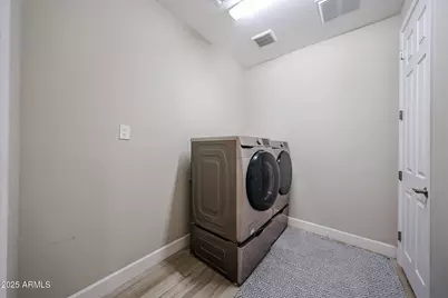 16083 W Laurel Lane, Surprise, AZ 85379 - Photo 41