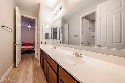 16083 W Laurel Lane, Surprise, AZ 85379 - Photo 35