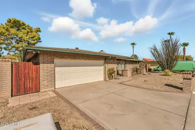 9020 N 29th Street, Phoenix, AZ 85028 - Photo 1