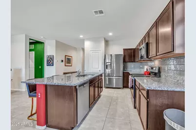 18348 W Artemisa Avenue, Surprise, AZ 85387 - Photo 9