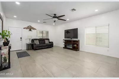 14175 W Mandalay Lane, Surprise, AZ 85379 - Photo 5