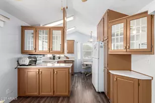 111 S Greenfield Rd, Mesa, AZ 85206 - Photo 9