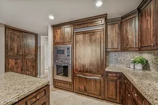 7175 E Camelback Rd, Scottsdale, AZ 85251 - Photo 23