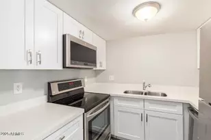 2674 N 43rd Ave, Phoenix, AZ 85009 - Photo 21