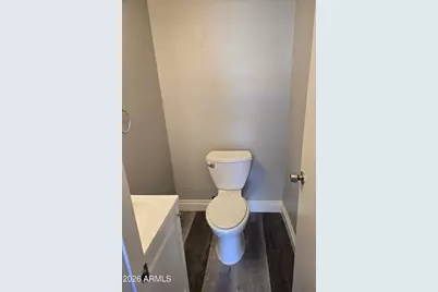 2674 N 43rd Avenue #22C, Phoenix, AZ 85009 - Photo 11