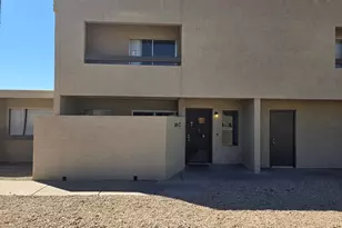 2674 N 43rd Ave, Phoenix, AZ 85009 - Photo 1