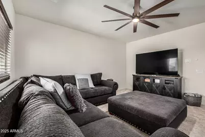 18465 N Lakeside Drive, Maricopa, AZ 85138 - Photo 7