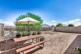 18465 N Lakeside Dr, Maricopa, AZ 85138 - Photo 33