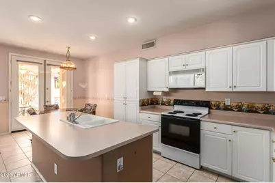 17845 W Arizona Drive, Surprise, AZ 85374 - Photo 9