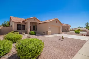 17845 W Arizona Dr, Surprise, AZ 85374 - Photo 25