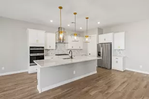 17628 W Mariposa Dr, Goodyear, AZ 85395 - Photo 9