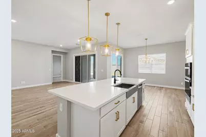 17628 W Mariposa Drive, Goodyear, AZ 85395 - Photo 7