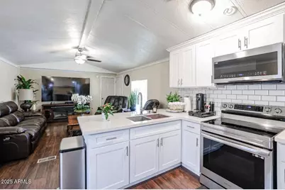 12727 W Glendale Avenue #106, Glendale, AZ 85307 - Photo 3