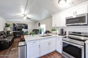 12727 W Glendale Ave, Glendale, AZ 85307 - Photo 3