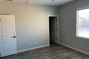 11513 W Arron Dr, Youngtown, AZ 85363 - Photo 9