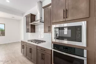 24099 N 171st Dr, Surprise, AZ 85387 - Photo 5