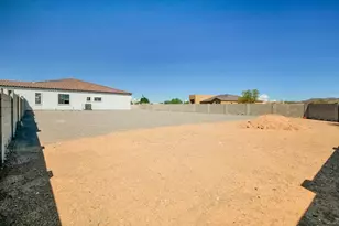 15324 W Bobwhite Way, Surprise, AZ 85387 - Photo 47