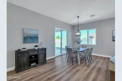 15324 W Bobwhite Way, Surprise, AZ 85387 - Photo 11