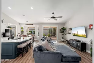 10035 E Janice Way, Scottsdale, AZ 85260 - Photo 7