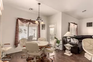 320 S 70th St, Mesa, AZ 85208 - Photo 11