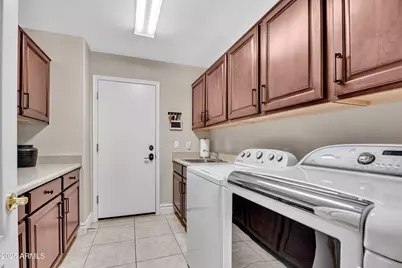 20484 N 88th Lane, Peoria, AZ 85382 - Photo 29