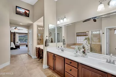 20484 N 88th Lane, Peoria, AZ 85382 - Photo 19