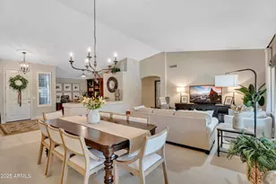 20484 N 88th Ln, Peoria, AZ 85382 - Photo 3