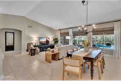 20484 N 88th Lane, Peoria, AZ 85382 - Photo 7