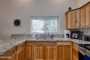 2145 Cottontail Rd, Overgaard, AZ 85933 - Photo 13