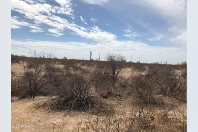 206 E Orville Drive #-, Florence, AZ 85132 - Photo 3