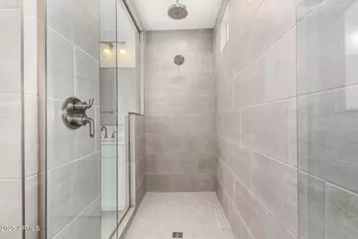 16937 W Desert Lane, Goodyear, AZ 85338 - Photo 17