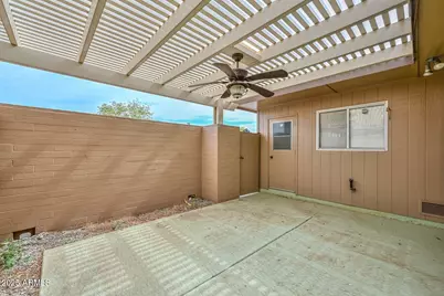 10930 W Topaz Drive, Sun City, AZ 85351 - Photo 27