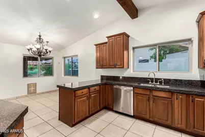 15821 E Thistle Drive, Fountain Hills, AZ 85268 - Photo 11