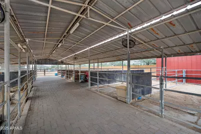 37044 N 7th Avenue, Phoenix, AZ 85086 - Photo 11