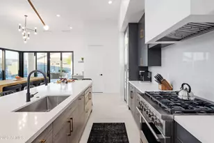 13648 N 88th Pl, Scottsdale, AZ 85260 - Photo 11